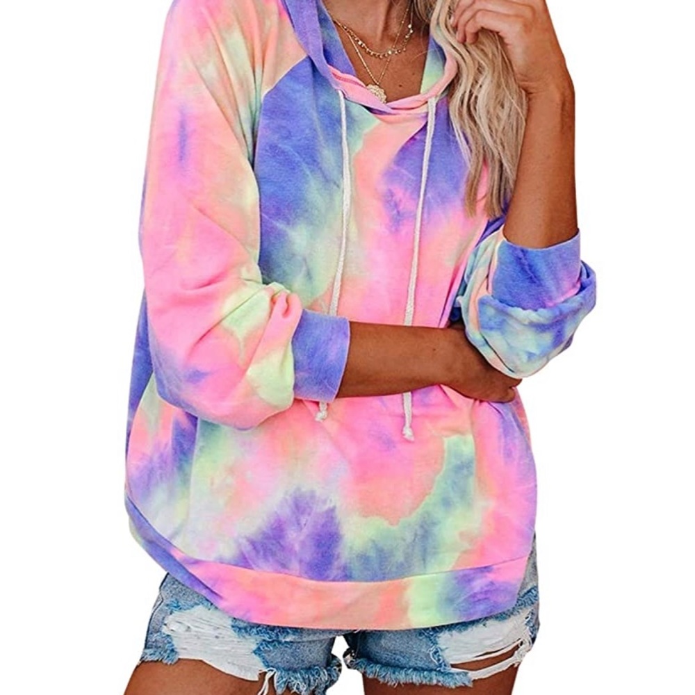 Tie dye hoodies two different colors size M NWOT